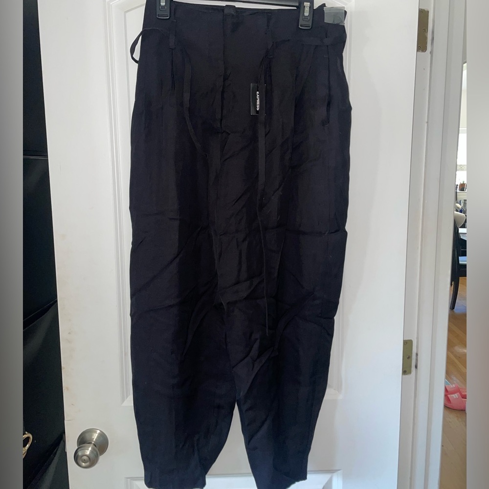 Express Ankle High rise black pants